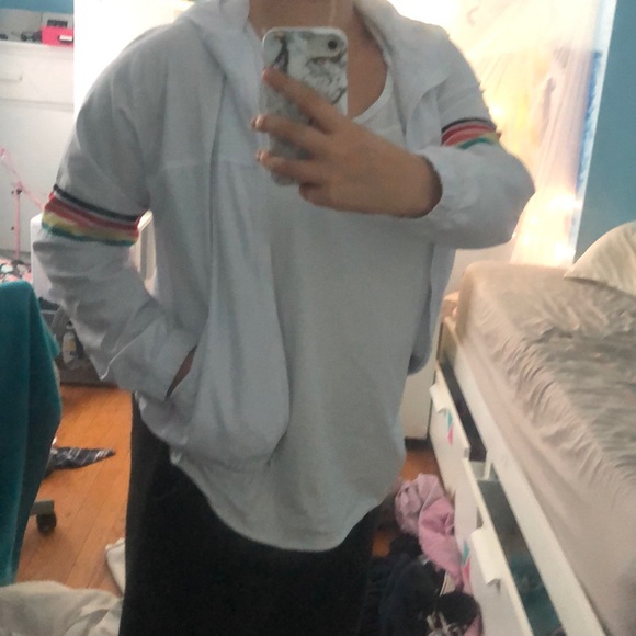 Forever21 Windbreaker - Picture 2 of 3